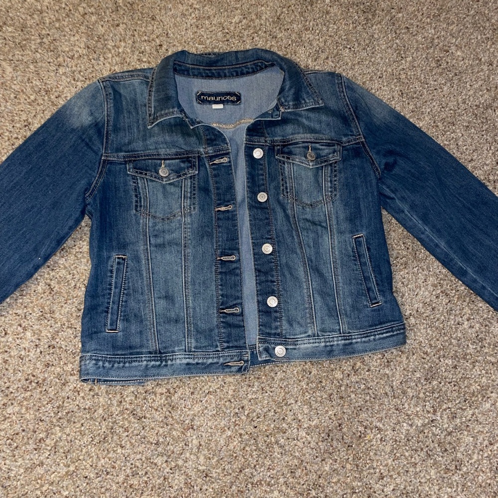 Size medium dark wash jean jacket. Maurice’s Brand. Perfect condition.